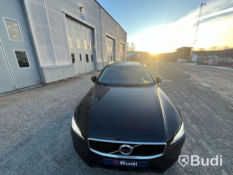 Personbil Volvo V60 D4 -2019 AWD | Momentum |  Geartronic | D-Värm | VOC | 190hk