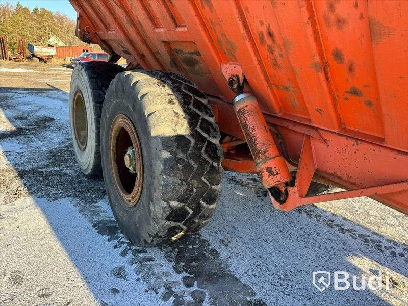 Dumper VOLVO-BM S 860 | 1979