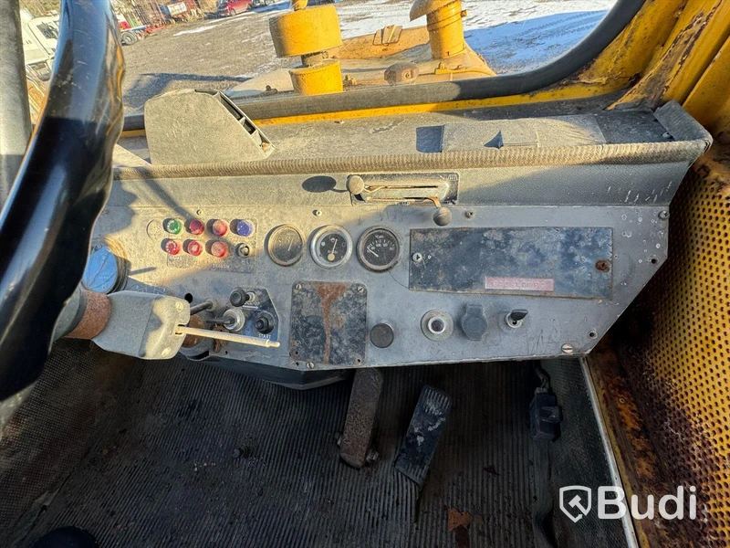 Dumper VOLVO-BM S 860 | 1979