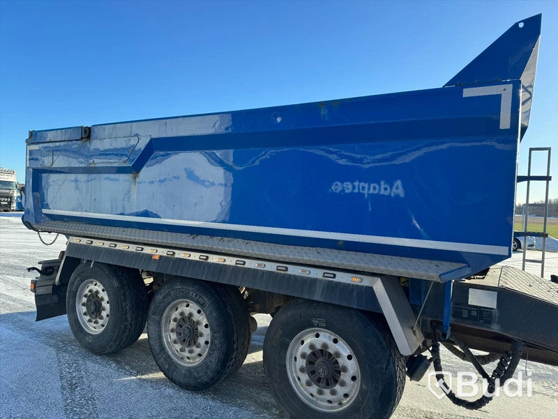 Tippbil VOLVO FH16 8x4 -2016 | SÖRLING-ILSBO SÖ3SS -2016