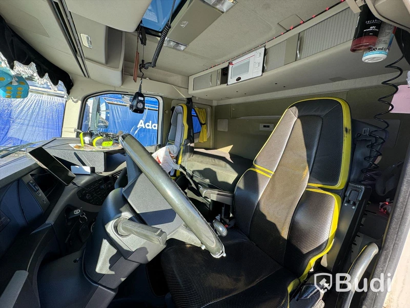 Tippbil VOLVO FH16 8x4 -2016 | SÖRLING-ILSBO SÖ3SS -2016