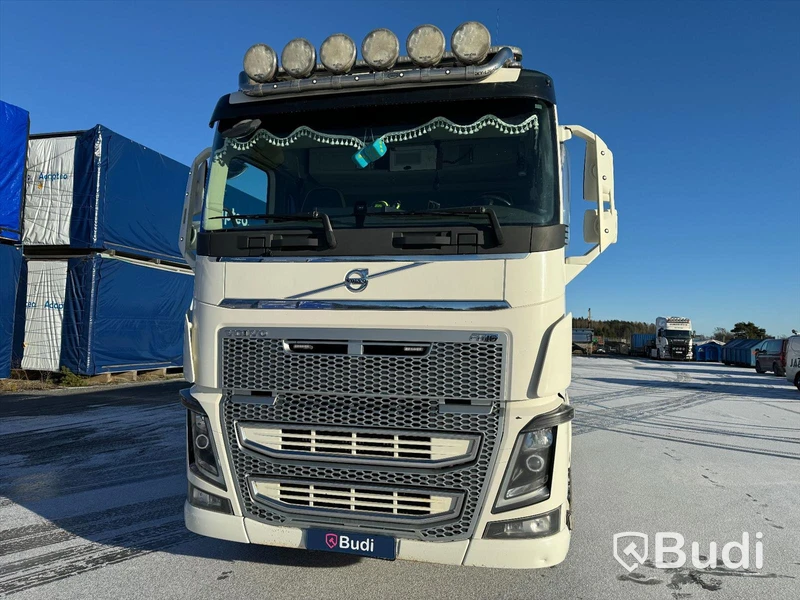 Tippbil VOLVO FH16 8x4 -2016 | SÖRLING-ILSBO SÖ3SS -2016