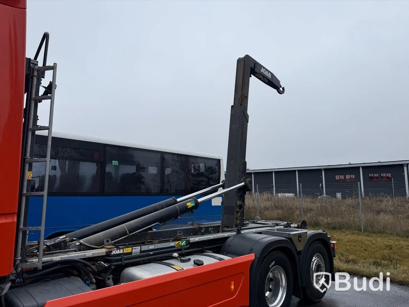 Lastväxlare Mercedes-Benz Arocs -2022 | JOAB | Plogutrustad