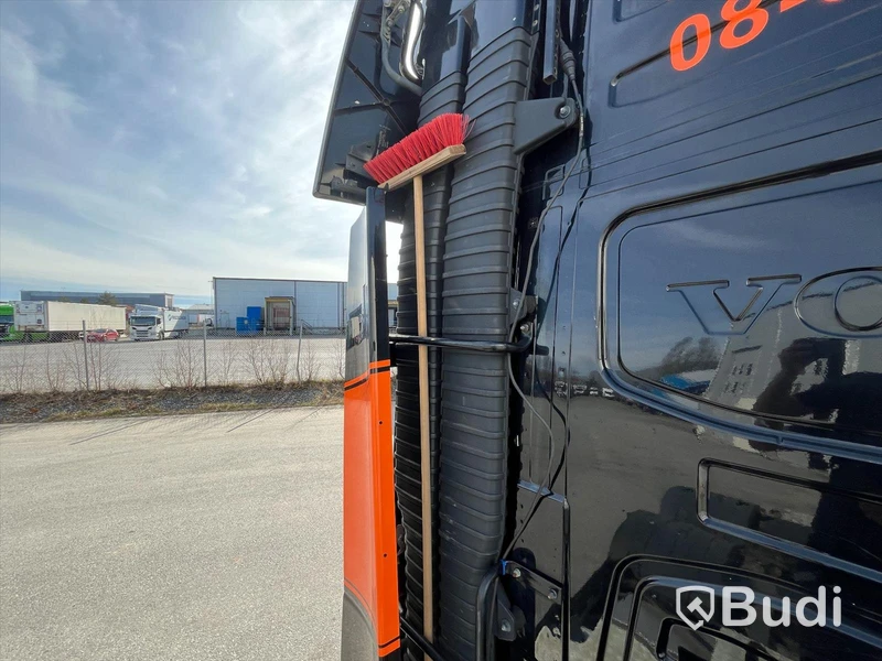 Dragbil Volvo FH 6x2 -2014 | Levereras Nybesiktigad!