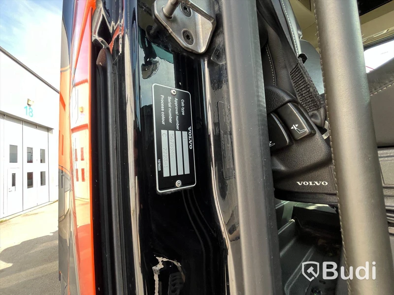 Dragbil Volvo FH 6x2 -2014 | Levereras Nybesiktigad!