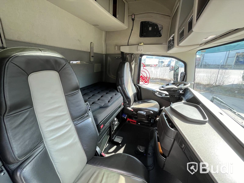 Dragbil Volvo FH 6x2 -2014 | Levereras Nybesiktigad!
