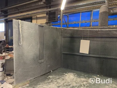 2 st lackeringsboxar med färgpump