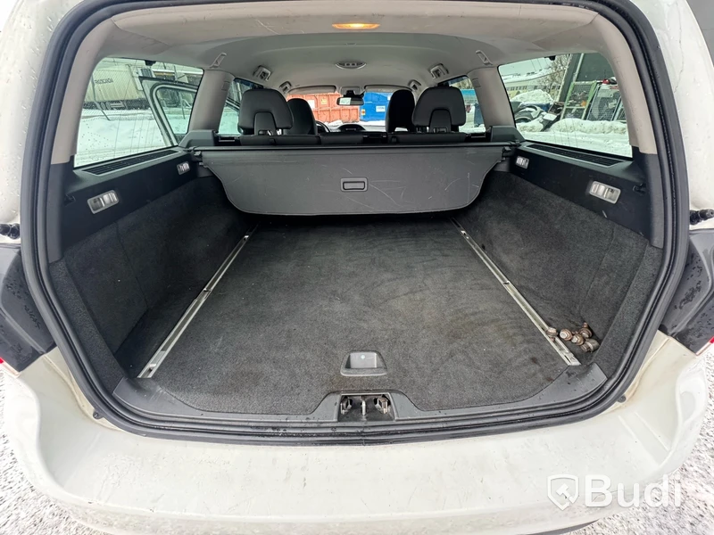 Volvo V70 D2 Geartronic -2014