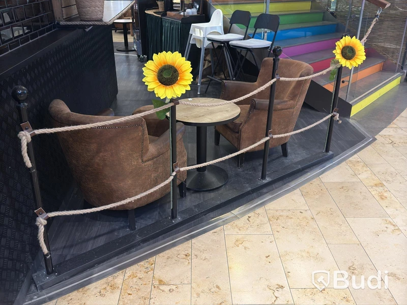 Posts for outdoor seating enclosure | 23 pcs