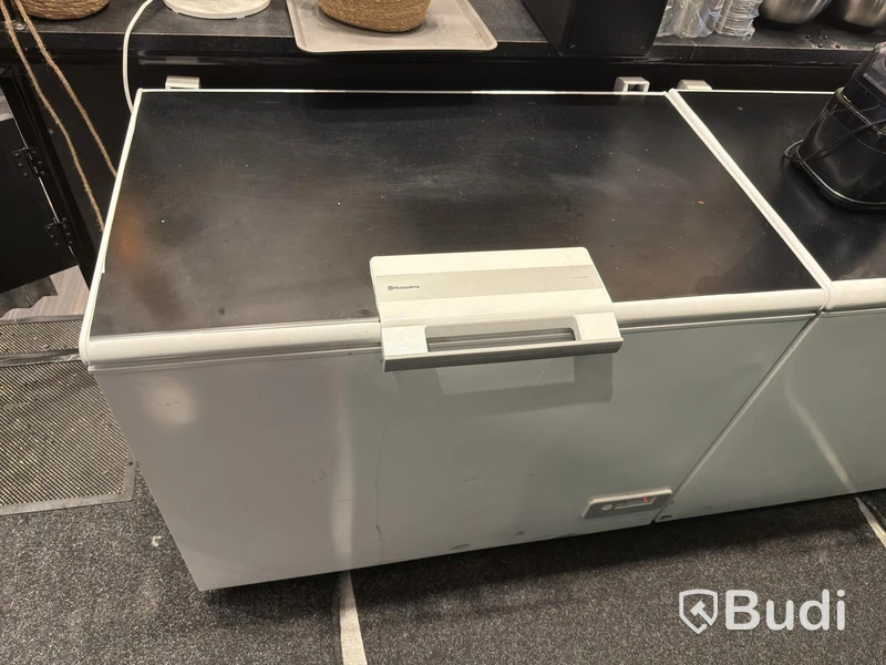Husqvarna Chest Freezer | 106 x 68 x 86 cm