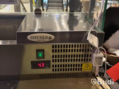 Refrigerated display counter Tefcold VK33-160 | 2011