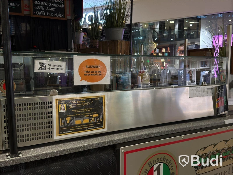 Refrigerated display counter Tefcold VK33-160 | 2011