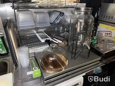 Lot of restaurant equipment