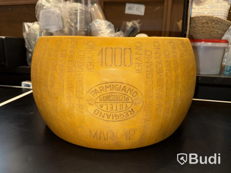 Decorative “Parmesan Cheese” in Plastic | Diameter 44 cm