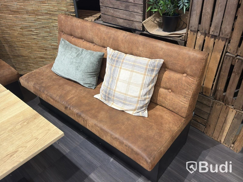 2 sofas & 2 tables