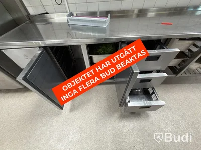 Haglund refrigerated counter with 3 drawers and 2 cabinets