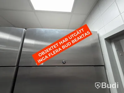 Haglunds A41577 Right-Hand Refrigerator