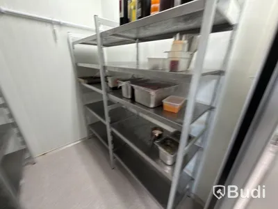 Stainless steel shelving, 4 sections