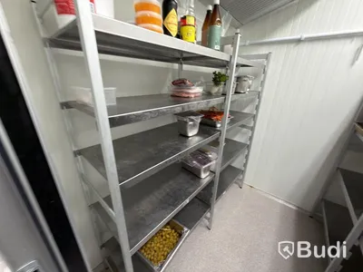 Stainless steel shelving, 4 sections