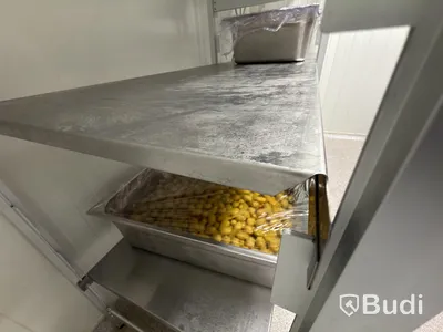 Stainless steel shelving, 4 sections