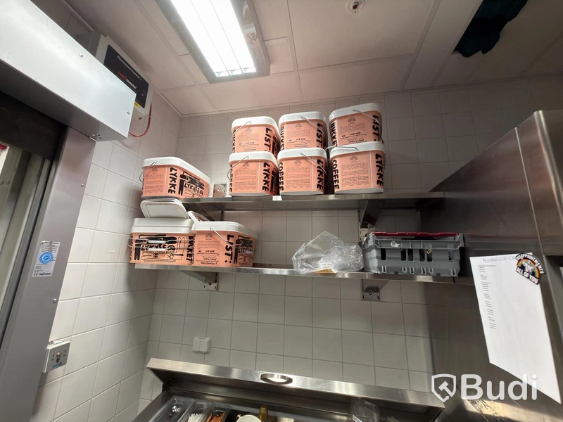 2 Novameta stainless steel shelves