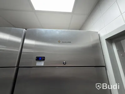 Haglunds A41577 Right-Hand Refrigerator