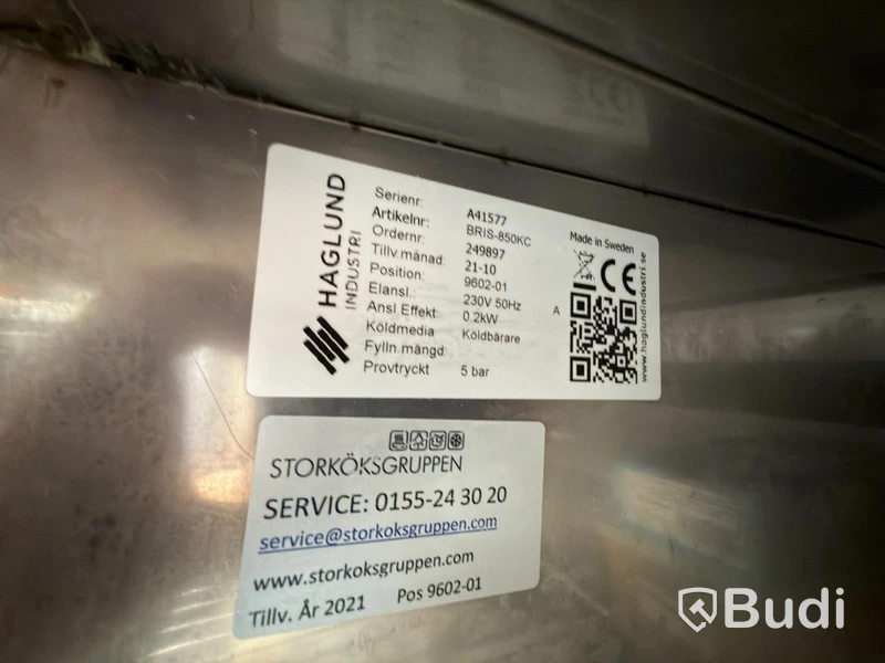 Haglunds A41577 Right-Hand Refrigerator