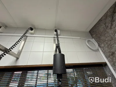 6 heat lamps