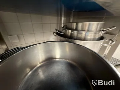 Assorted stainless steel saucepans