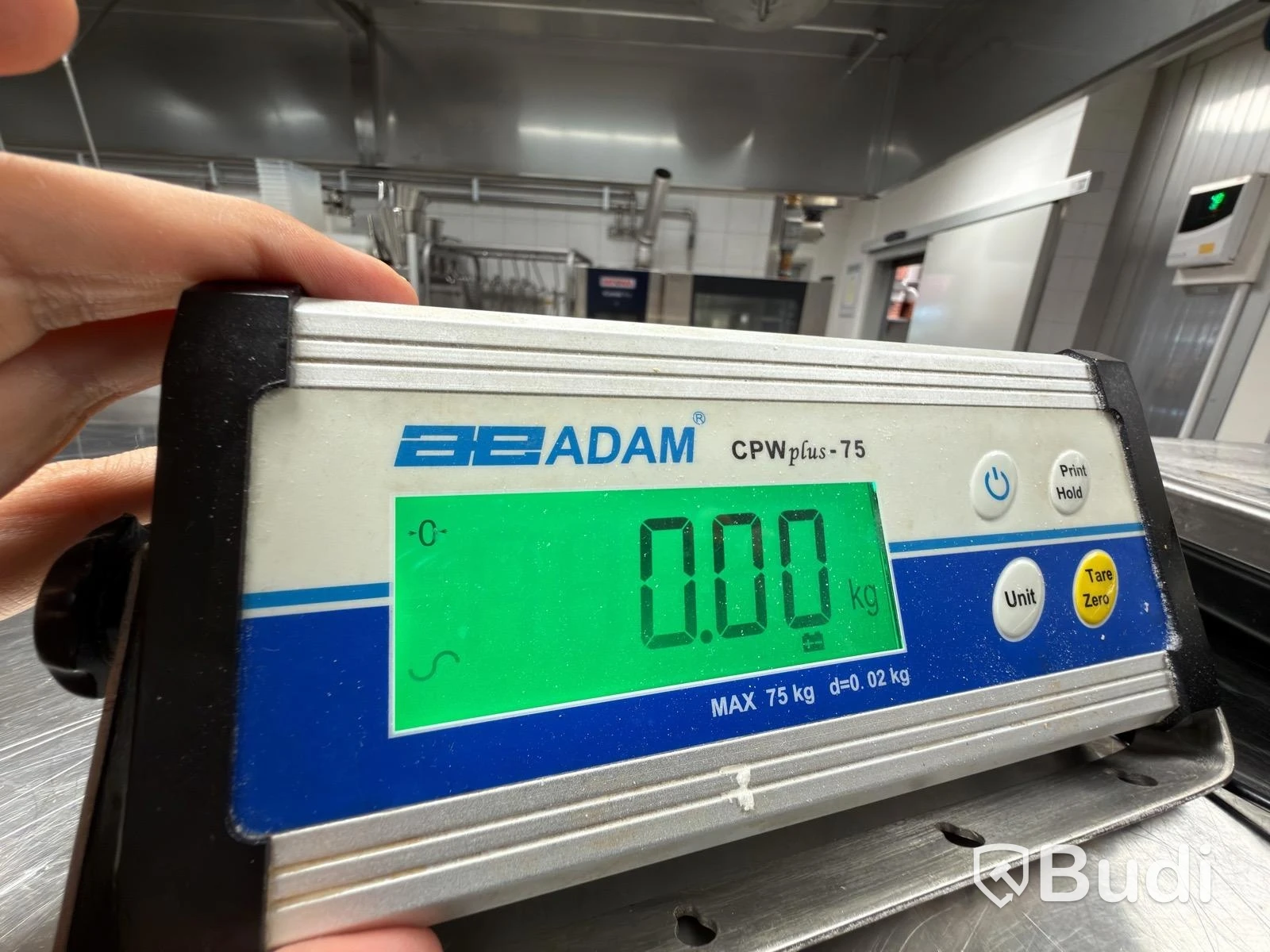 Våg Adam cpw plus 75