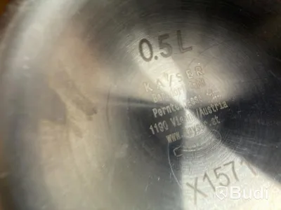 3 rostfria uppläggningsfat och 2 st Kaiser Whipcreme