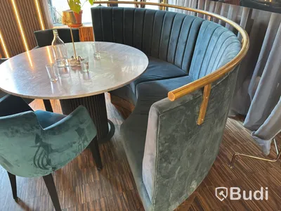 Soffa inkl. bord och 3 st. fåtöljer Homeline