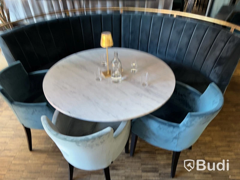 Soffa inkl. bord och 3 st. fåtöljer Homeline
