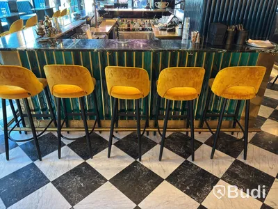 5 Homeline Chairs