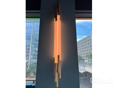 8 Wall Lamps