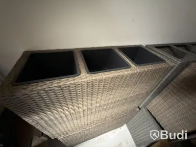 8 woven screening planters