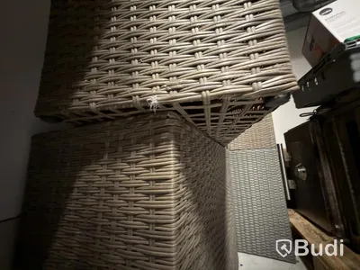 8 woven screening planters