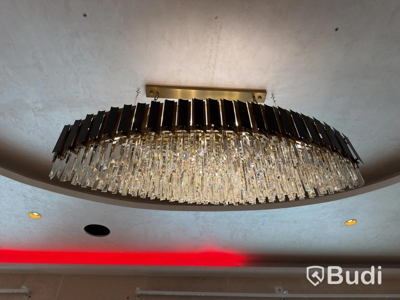 Boat-shaped chandelier.