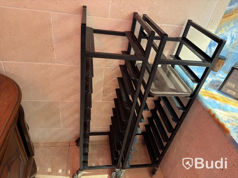 Tray rack