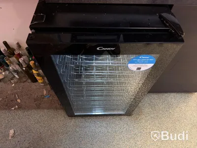 Candy Wine Cooler CWC 150 EM/N, 121 L