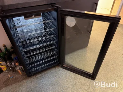Candy Wine Cooler CWC 150 EM/N, 121 L