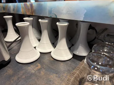 Lot of glassware, porcelain, and restaurant and bar accessories