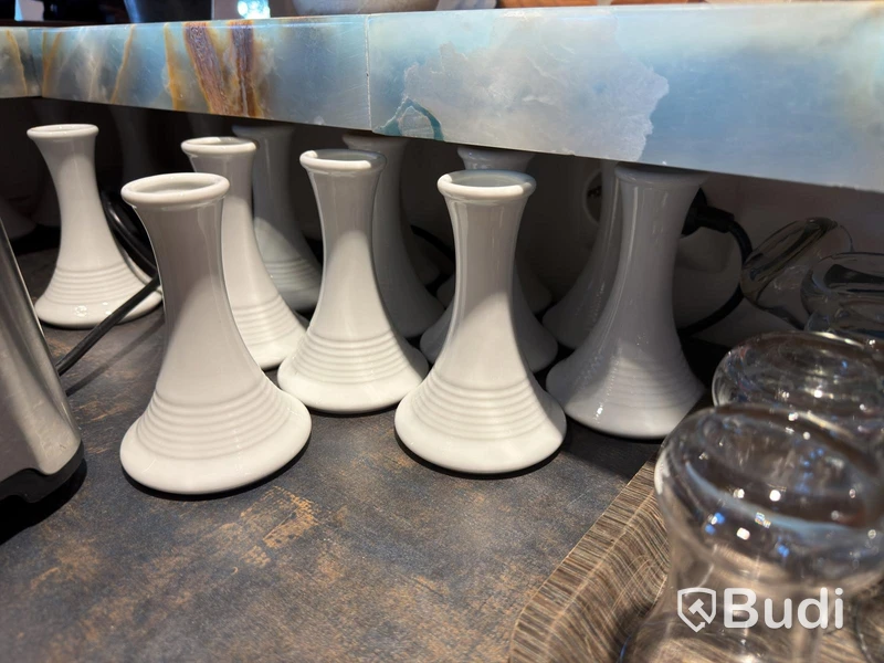 Lot of glassware, porcelain, and restaurant and bar accessories