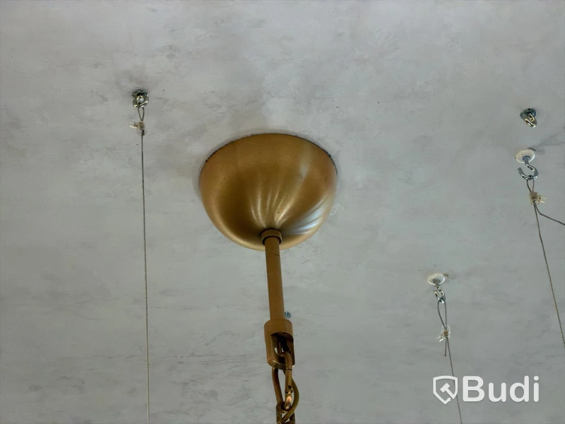 Round chandelier