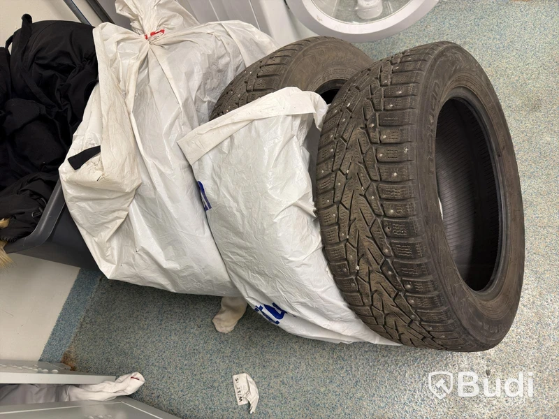 3 Nokian tires, 205/60R16 96T XL, studded winter tires