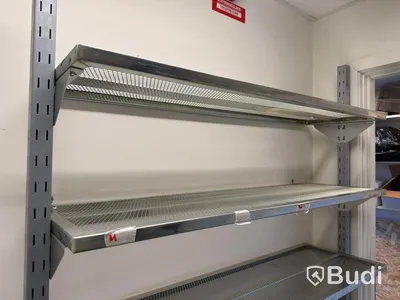 Metal shelving unit