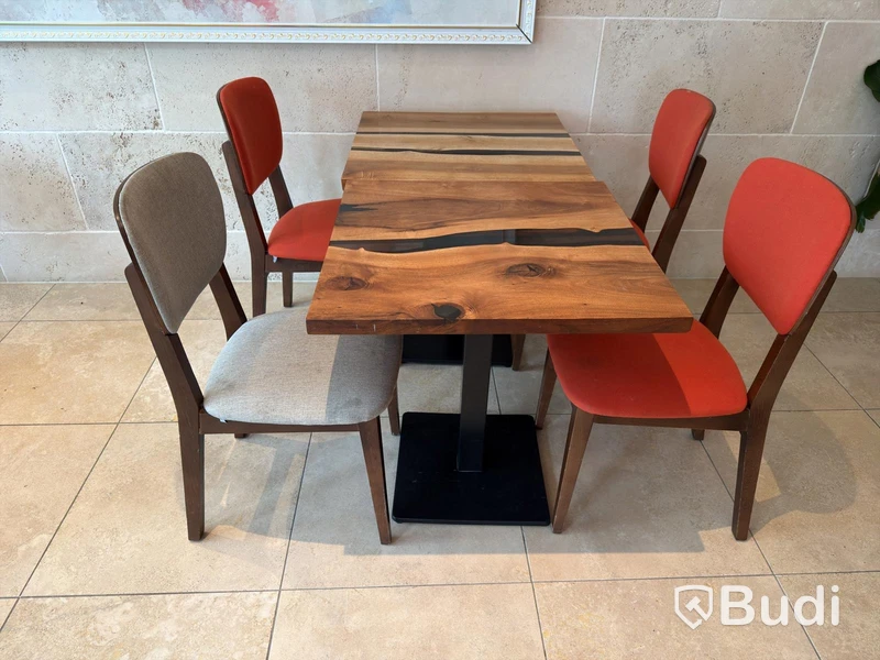 Lot of tables and chairs