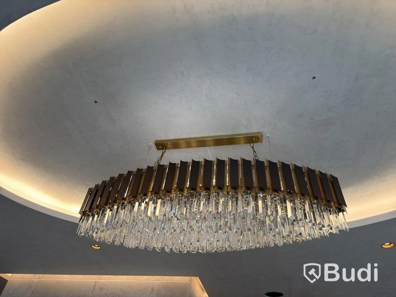 Boat-shaped chandelier.