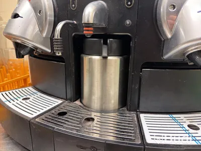 Nespresso Gemini CS 220 Pro
