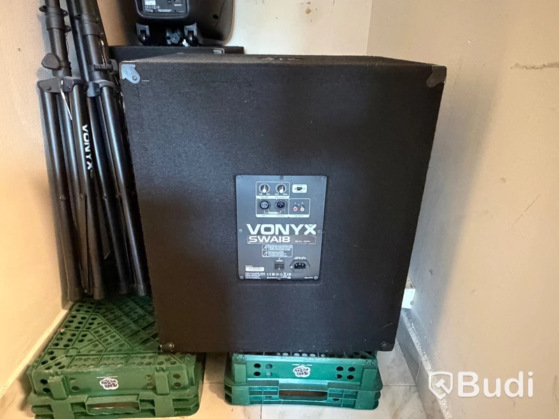 Komplett ljudsystem Vonyx, med 4 högtalare, 2 bas, mixerbord och ljus